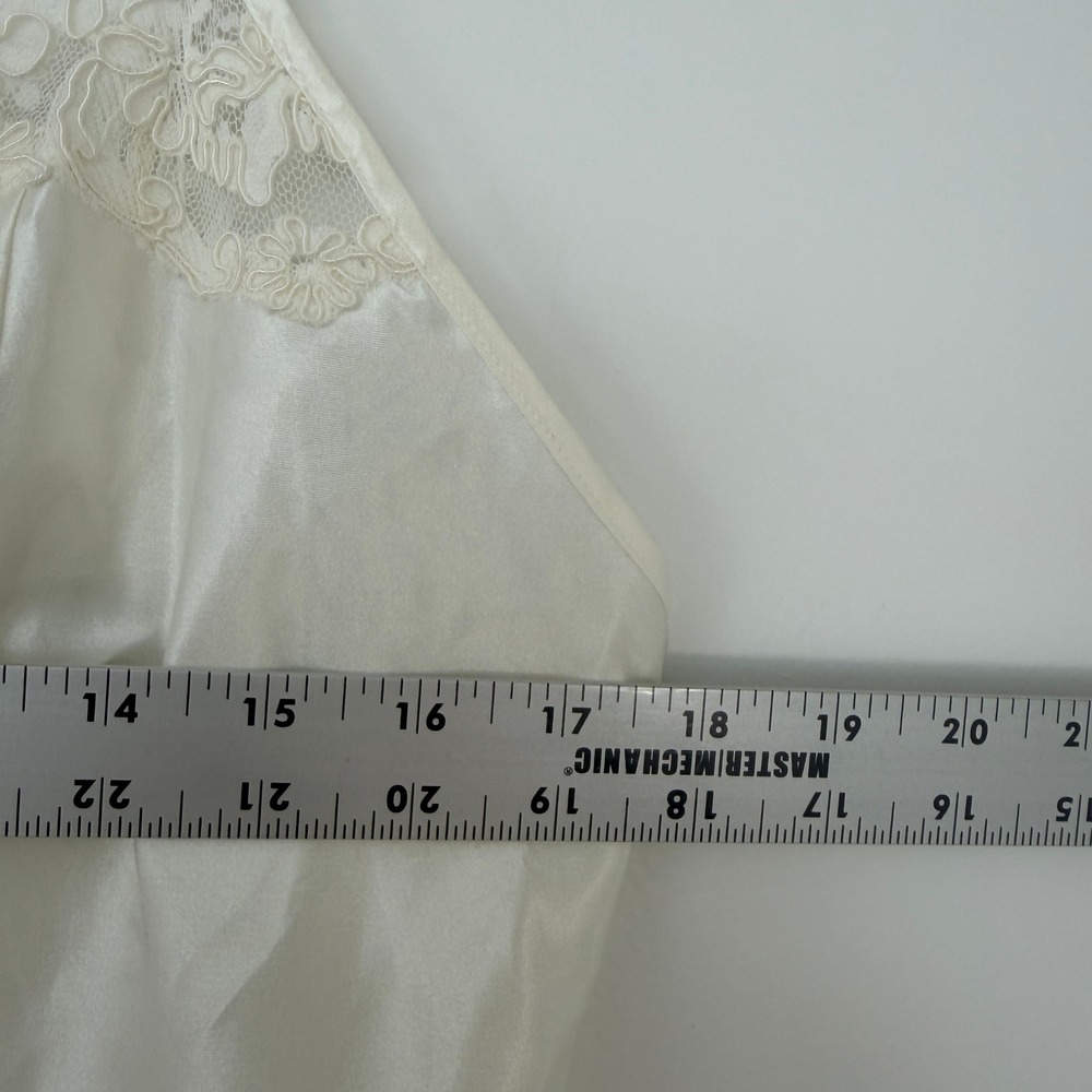 Victoria's Secret Vintage Ivory Satin Lace Sequin Ruffle Bodysuit Lingerie Large - Picture 10 of 11